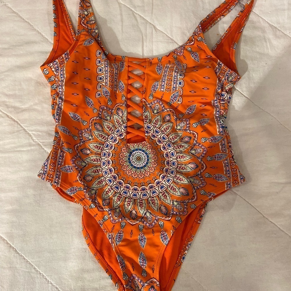 Coral Tropics One Piece Swim Suit Small (FR)